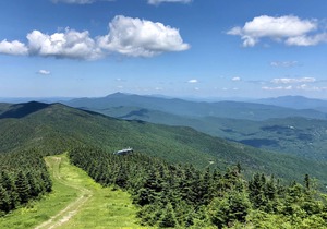 Mountainside Condo at Sugarbush Vt Walk to Resort!