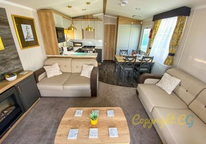 MP413 - Camber Sands Holiday Park - Smart TV's - Close to Facilities - Free Wifi - Sleeps 8 - Large