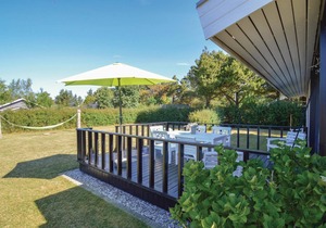 Næsby Strand is a quiet area where you can swim from the jetties or directly from the beach.