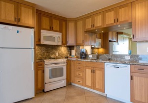 Napili Shores I-173 - Direct Oceanfront: “Sale” into Whale Season with Reduced Rates!