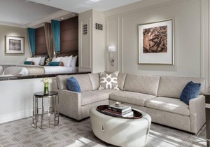 Near Popular Attractions, 2 Spacious Units, Pools,