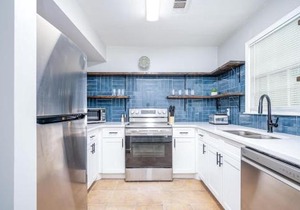 NEW ENTIRE PLACE COZY QUIET 2b2b TOWNHOUSE SP1265