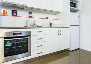 Newly Furnished 1 Bedroom Bowen Hills