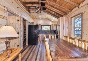 Newly remodeled lakeside cottage on Little Saint Germain Lake on snowmobile trai