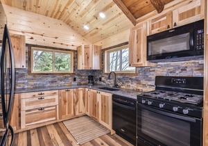 Newly remodeled lakeside cottage on Little Saint Germain Lake on snowmobile trai