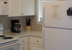Newly Renovated Condo in Beautiful Beach Front Resort