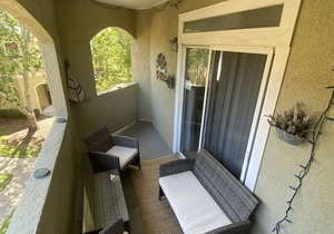 Newly renovated condo Artemano style
