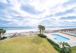 NEWLY RENOVATED Orange Beach condo on the 3rd floor!