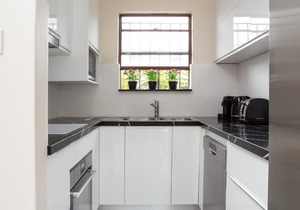 Newly renovated townhouse in stylish Balmain