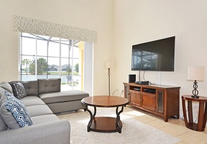 Newly updated 6 bedroom pool home in Kissimmee - Spa and games room