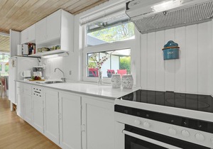 Nice home in Augustenborg with WiFi