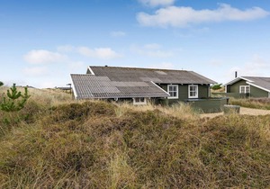 Nice home in Frøstrup with WiFi