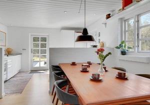 Nice home in Hadsund with WiFi