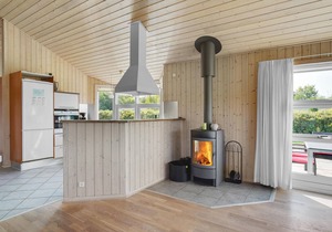 Nice home in Hovborg with sauna