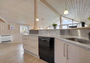 Nice home in Hovborg with kitchen