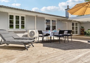 Nice home in Otterup with WiFi