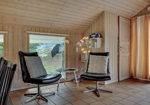 Nice home in Rømø with sauna