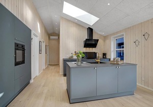 Nice home in Ulfborg with kitchen