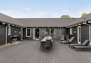 Nice home in Vejby with sauna