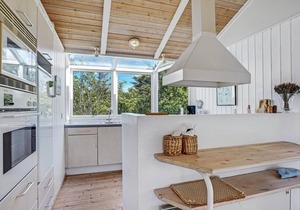 Nice home in Vestervig with WiFi