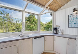 Nice home in Vestervig with WiFi