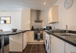 No 10 Nursery Convent - 1st Floor Apartment - 2 Bedrooms - Sleeps 4