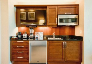 No Resort Fee ! Balcony Strip View Suite - Pool