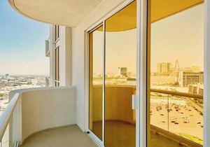 No Resort Fee ! Balcony Strip View Suite - Pool