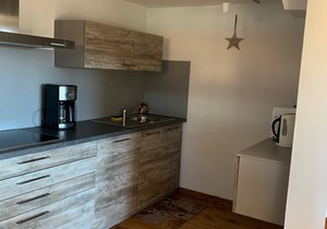 NORWEGIAN CHALET FOOT OF TRACKS - LOWER CHALET