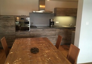 NORWEGIAN CHALET FOOT OF TRACKS - LOWER CHALET