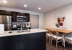 Oaklawn Luxury Stay!