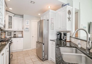 Ocean Block. Single family. Surf City. Private Yard. Decks. Beach Badges. WIFI.