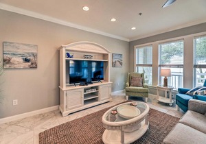 Ocean Club Condo w/Community Pool & Hot Tub