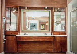 Ocean view 2-bedroom Condo with Resort amenities on-site!