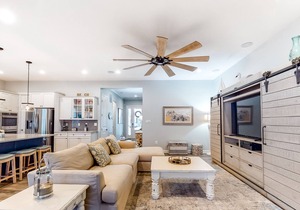 Ocean View beach club house with pool access, WiFi, private W/D, & central AC