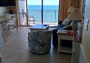 Oceanfront 1 Bedroom Condo with Spectacular Views