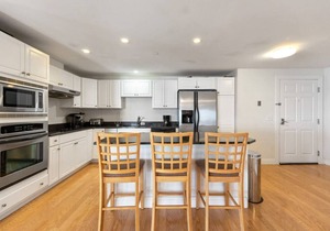 Oceanfront condo in the center of it all!