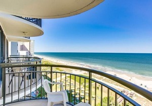 Oceanfront Condo W Balcony/ King Bed Meridian Plaza