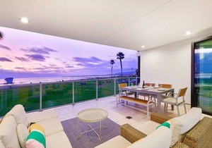 Oceanfront condo with unobstructed ocean views & central AC - dog-friendly