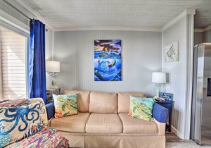 Oceanfront Corpus Christi Escape w/Community Pool