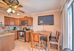 Oceanfront Corpus Christi Condo w/Pool!