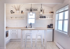 Oceanfront Cottages at the Edge of the World - The Fish Sheds-Buddy's Shed