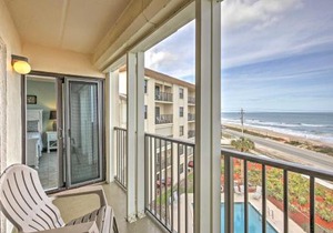 Oceanfront Ormond Beach Condo with Pool Access!