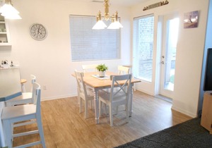 Oceanfront unobstructed view, close to town - perfect for families