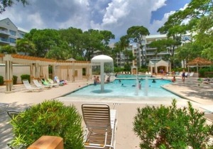 Oceanview Windsor -Steps to the Beach , 5 min to spa! Paradise