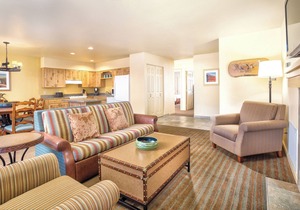 OFFICIAL LISTING | Worldmark Running Y 2BR w/Balcony, Indoor Resort Pool & Golf