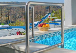 One-bedroom apartment A4 with shared pool in Central Istria
