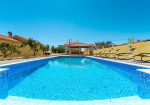 One bedroom apartment with terrace Bibinje, Zadar (A-6121-b)