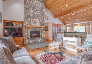 Oregon Loop 36 - Meredith Lodging