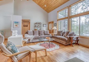 Oregon Loop 36 - Meredith Lodging